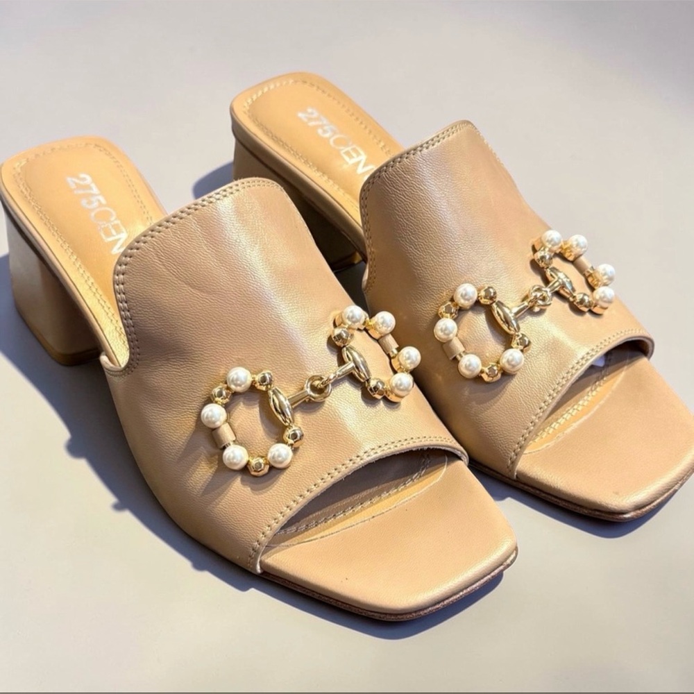 275 Central Messi  Beige Sandals size 37